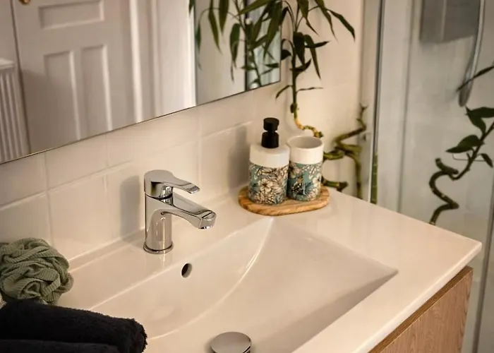 Peaceful Haven With Sea View Comfort And Charm Апартаменты